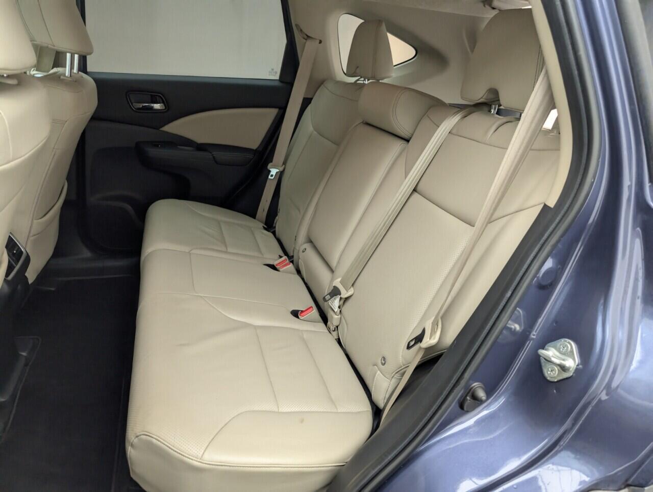 Used Honda CR-V 2017 for sale - 76457620: Photo 28