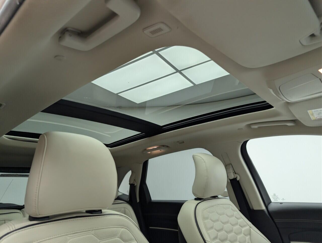 Used Ford Edge 2019 for sale - 76473137: Photo 24