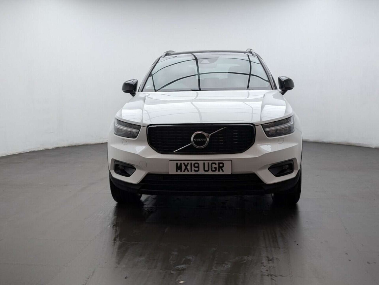 Used Volvo XC40 2019 for sale - 77714003: Photo 3