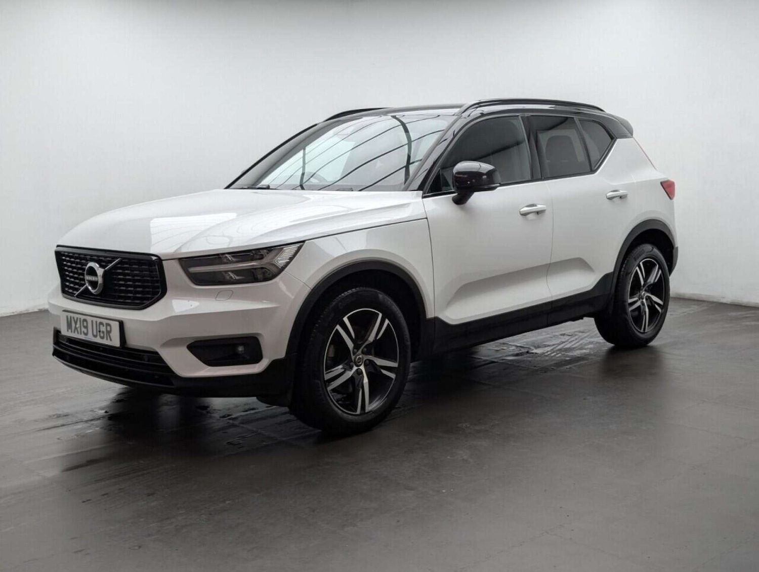 Used Volvo XC40 2019 for sale - 77714003: Photo 4