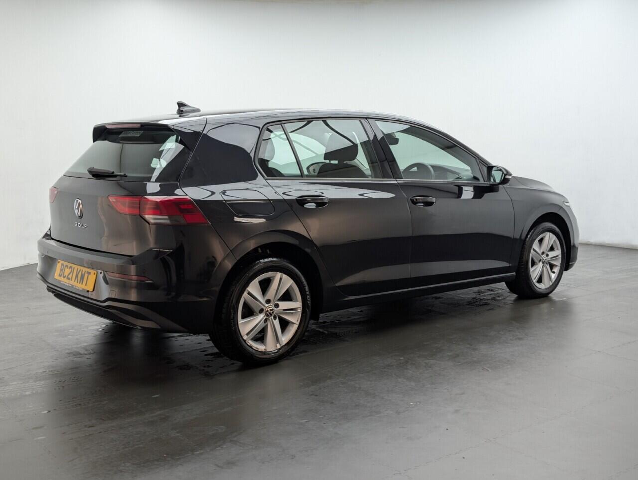 Used Volkswagen Golf 2021 for sale - 76425133: Photo 8