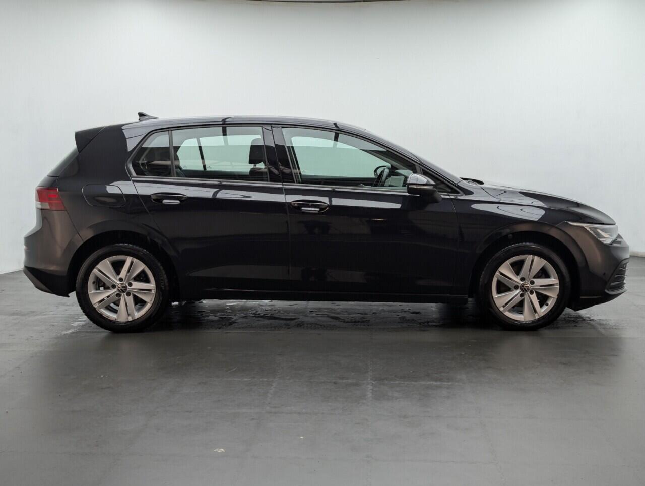 Used Volkswagen Golf 2021 for sale - 76425133: Photo 9