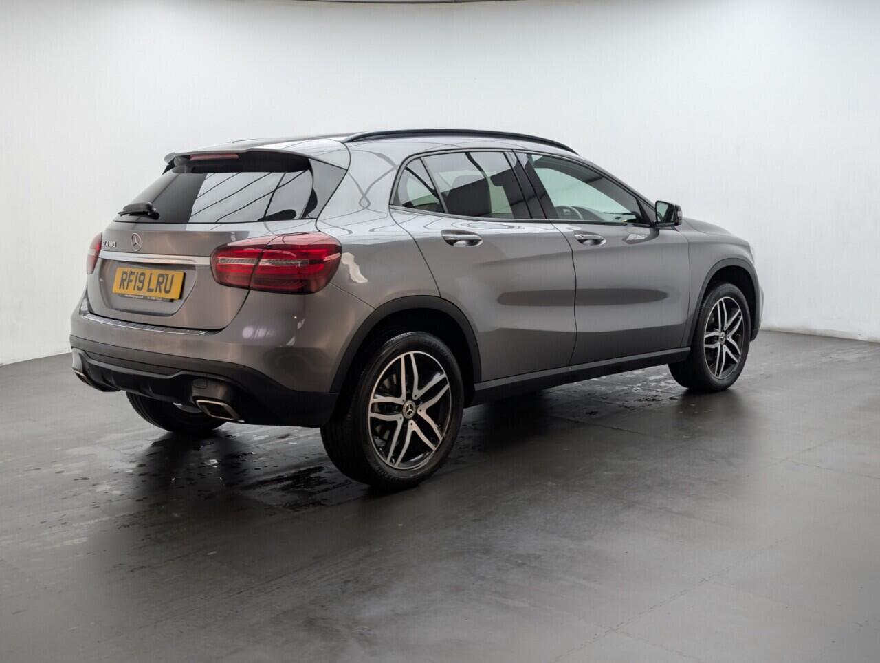 Used Mercedes-Benz A-Class 2019 for sale - 76424549: Photo 8