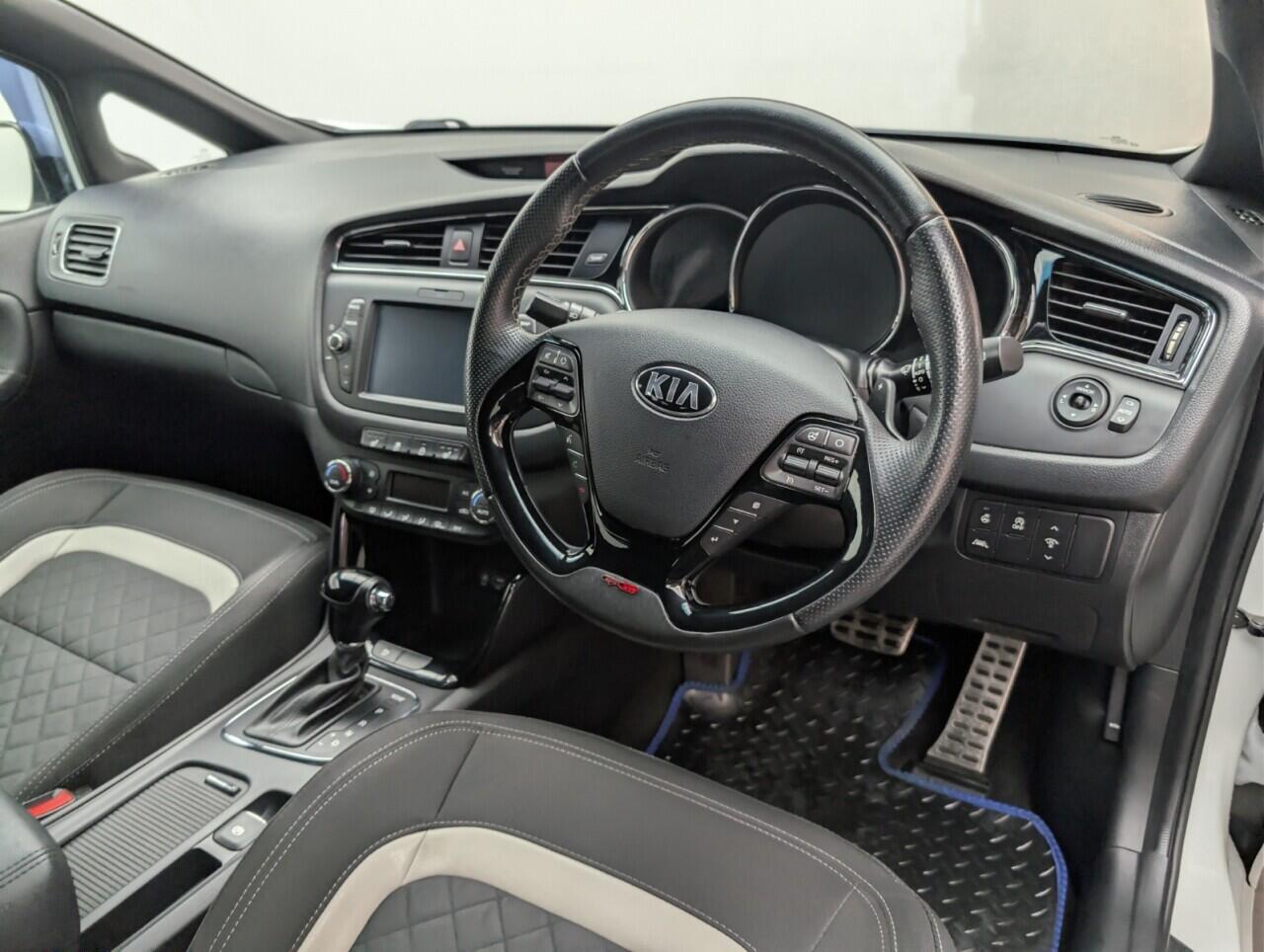 Used Kia Ceed for sale - 76998965: Photo 11