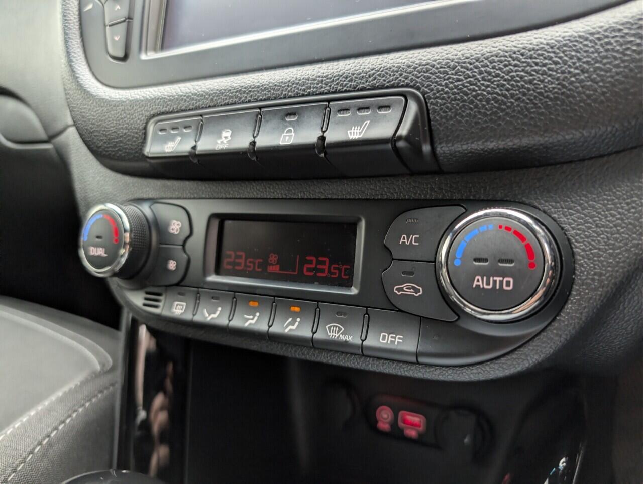 Used Kia Ceed for sale - 76998965: Photo 16