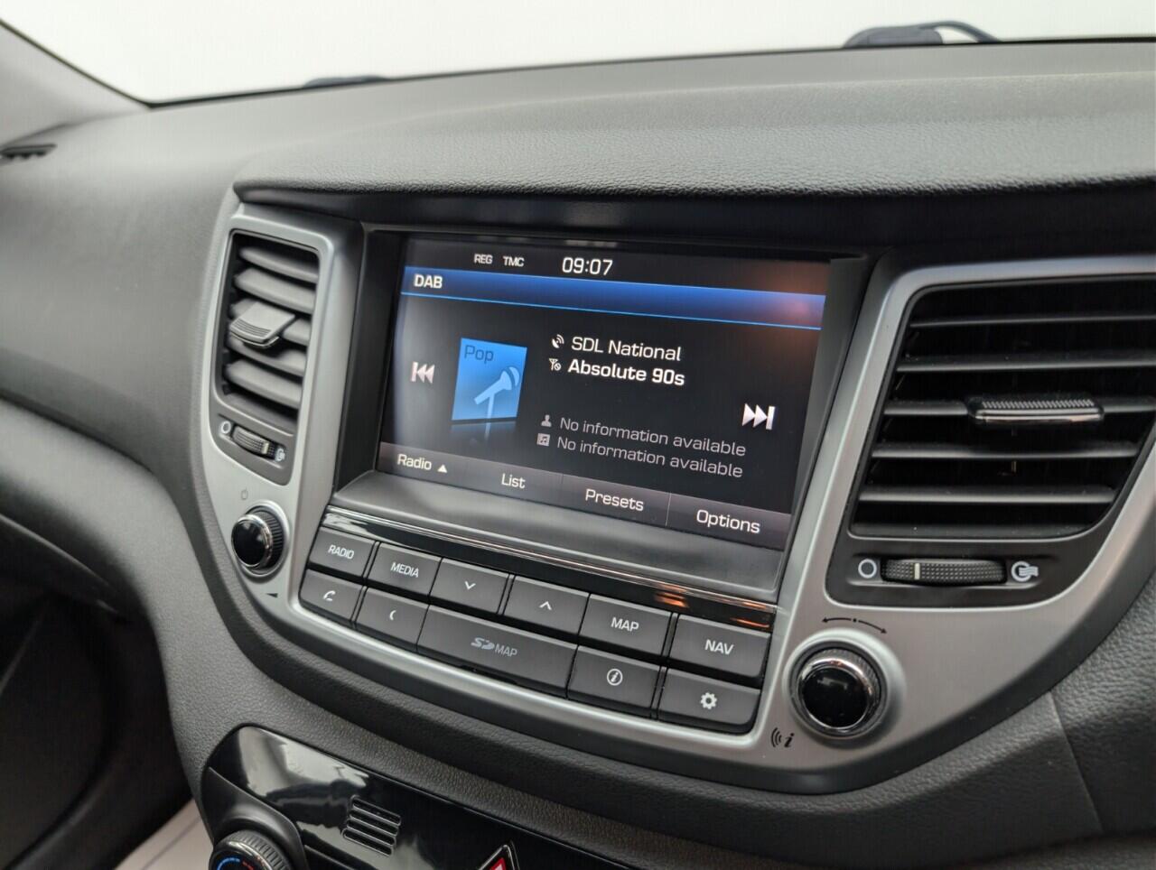 Used Hyundai TUCSON 2017 for sale - 76899064: Photo 13