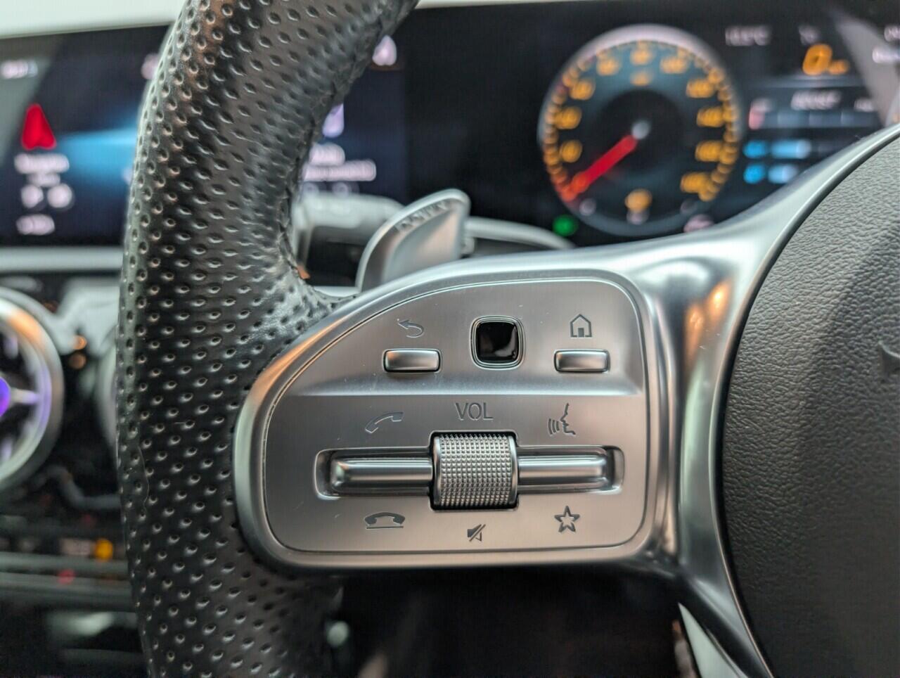 Used Mercedes-Benz A-Class 2019 for sale - 76715193: Photo 19