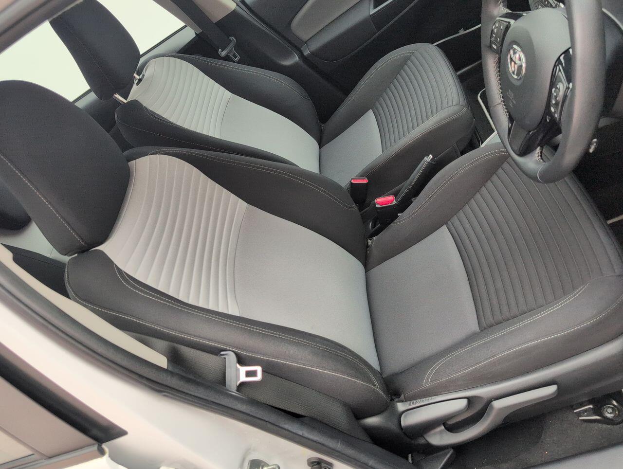 Used Toyota Yaris 2018 for sale - 76423133: Photo 12