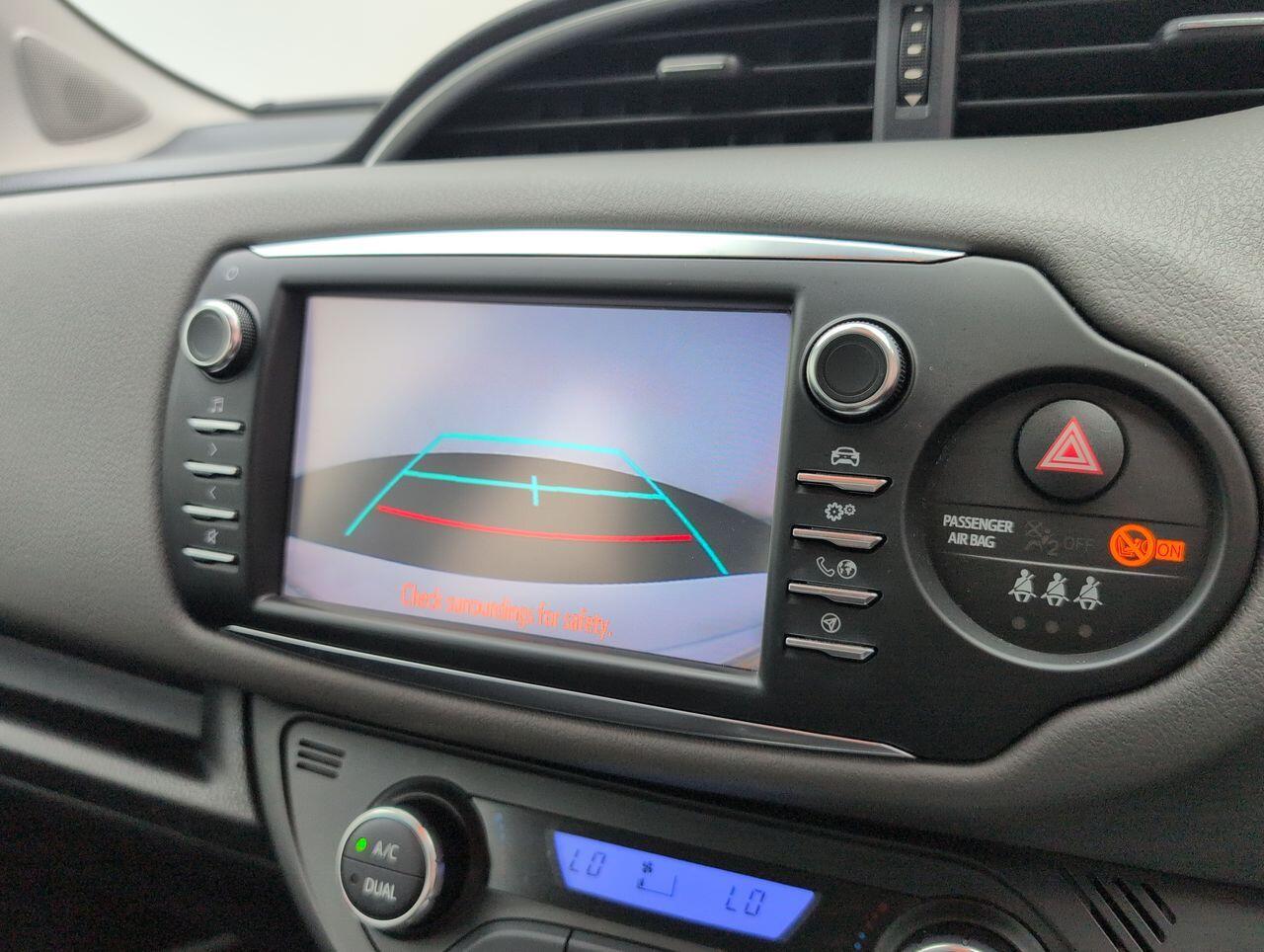 Used Toyota Yaris 2018 for sale - 76423133: Photo 15