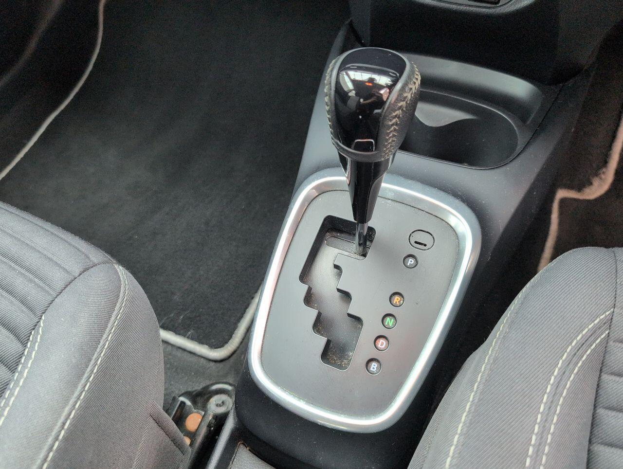 Used Toyota Yaris 2018 for sale - 76423133: Photo 17