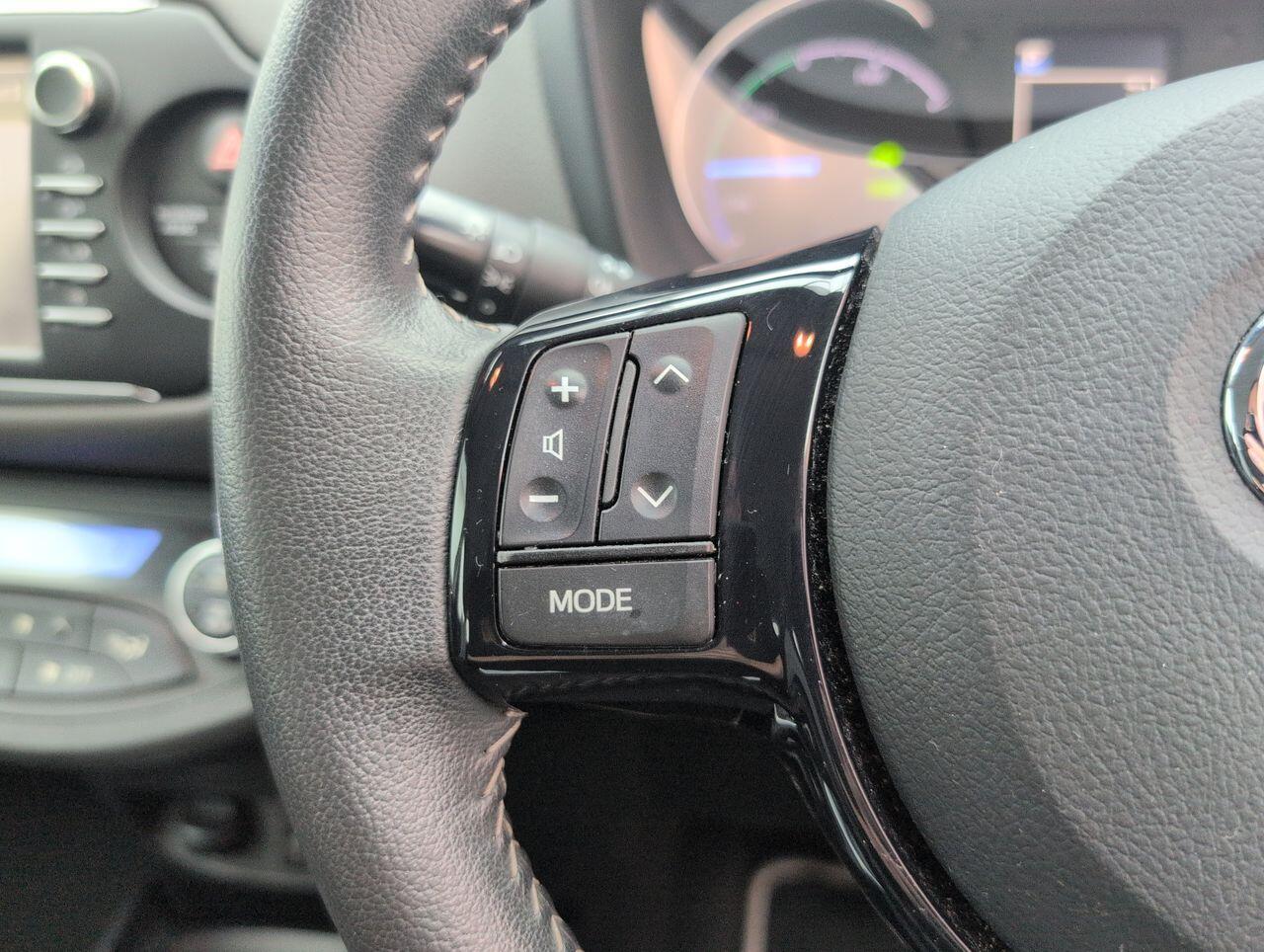 Used Toyota Yaris 2018 for sale - 76423133: Photo 19