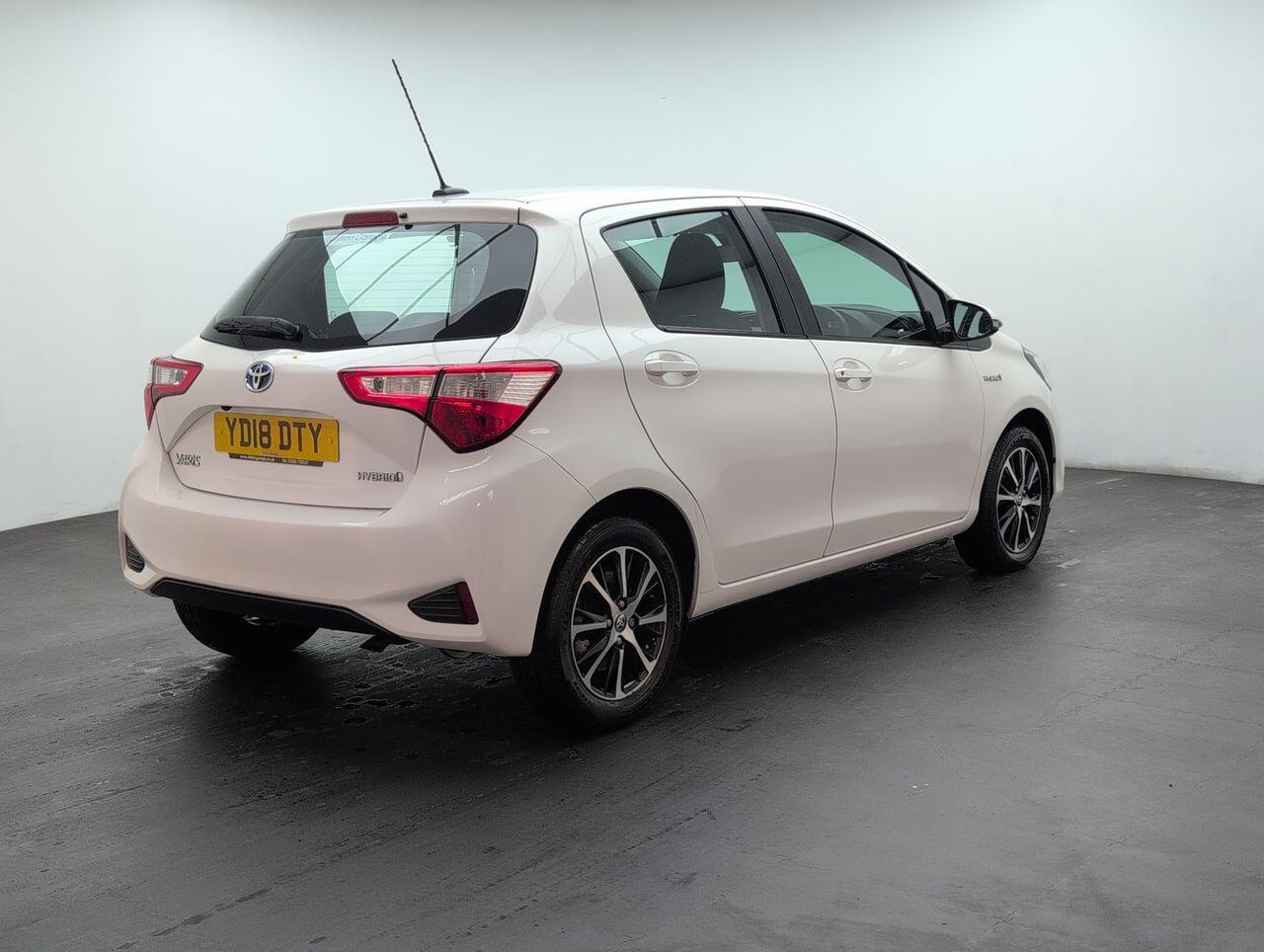 Used Toyota Yaris 2018 for sale - 76423133: Photo 8