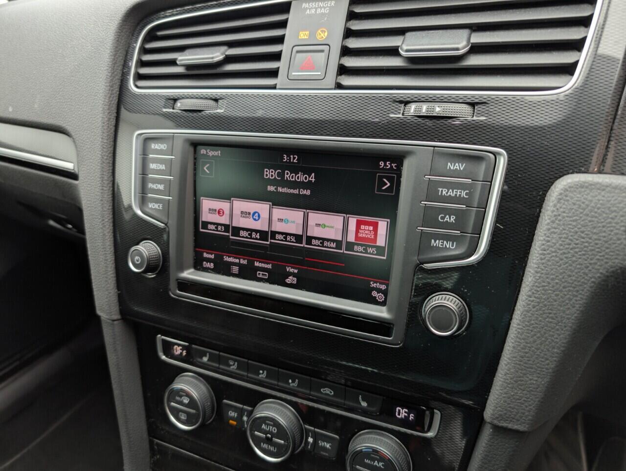 Used Volkswagen Golf 2016 for sale - 76422485: Photo 13