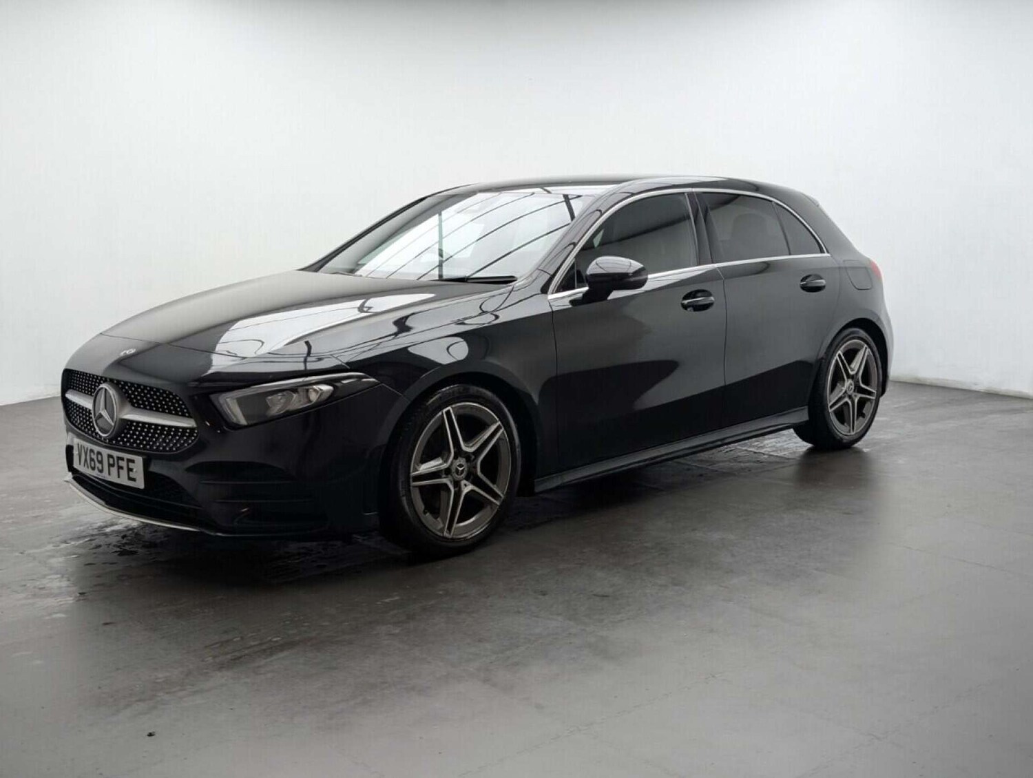 Used Mercedes-Benz A-Class 2019 for sale - 77713949: Photo 4