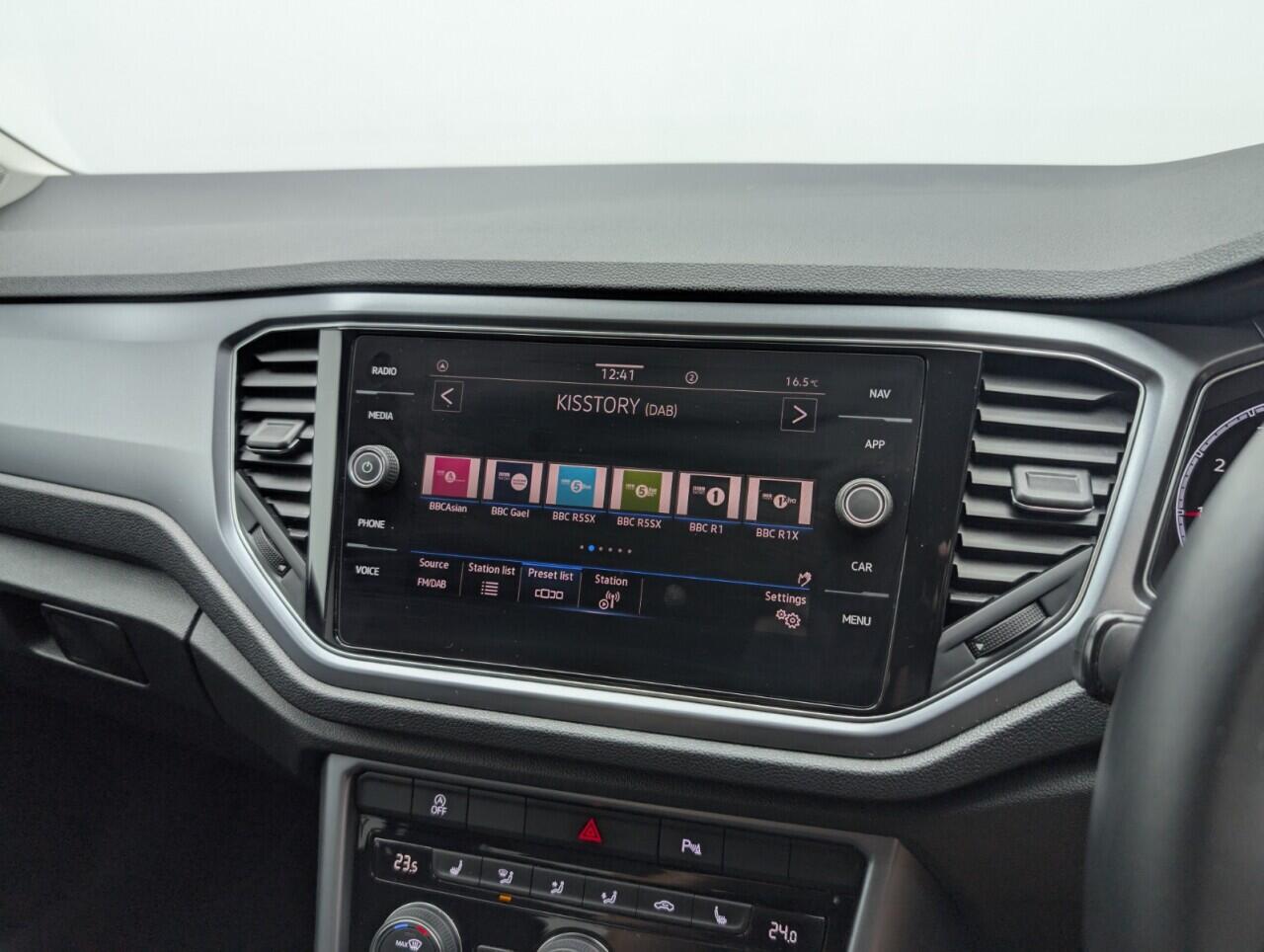 Used Volkswagen T-Roc 2021 for sale - 76425429: Photo 12