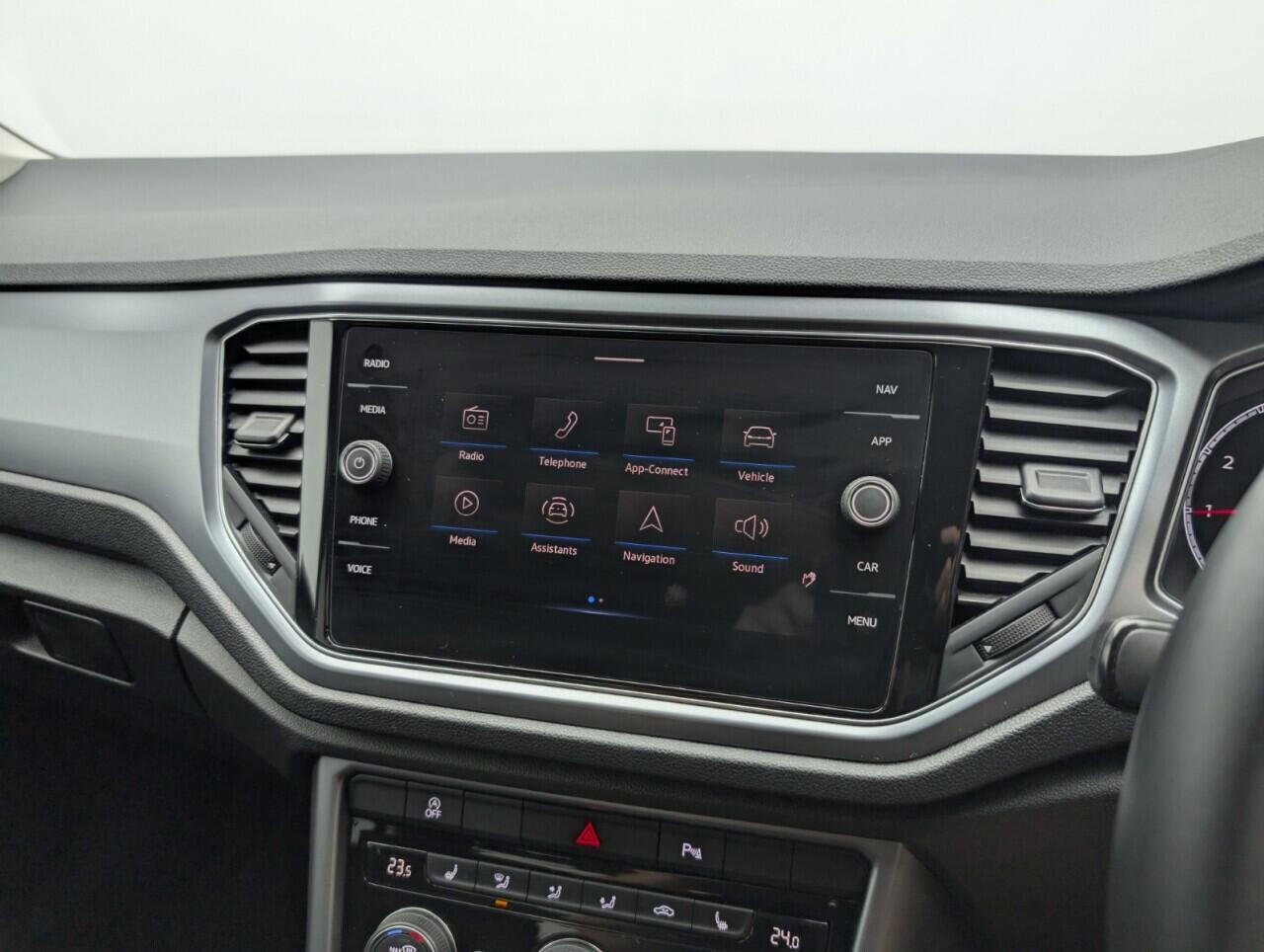 Used Volkswagen T-Roc 2021 for sale - 76425429: Photo 13