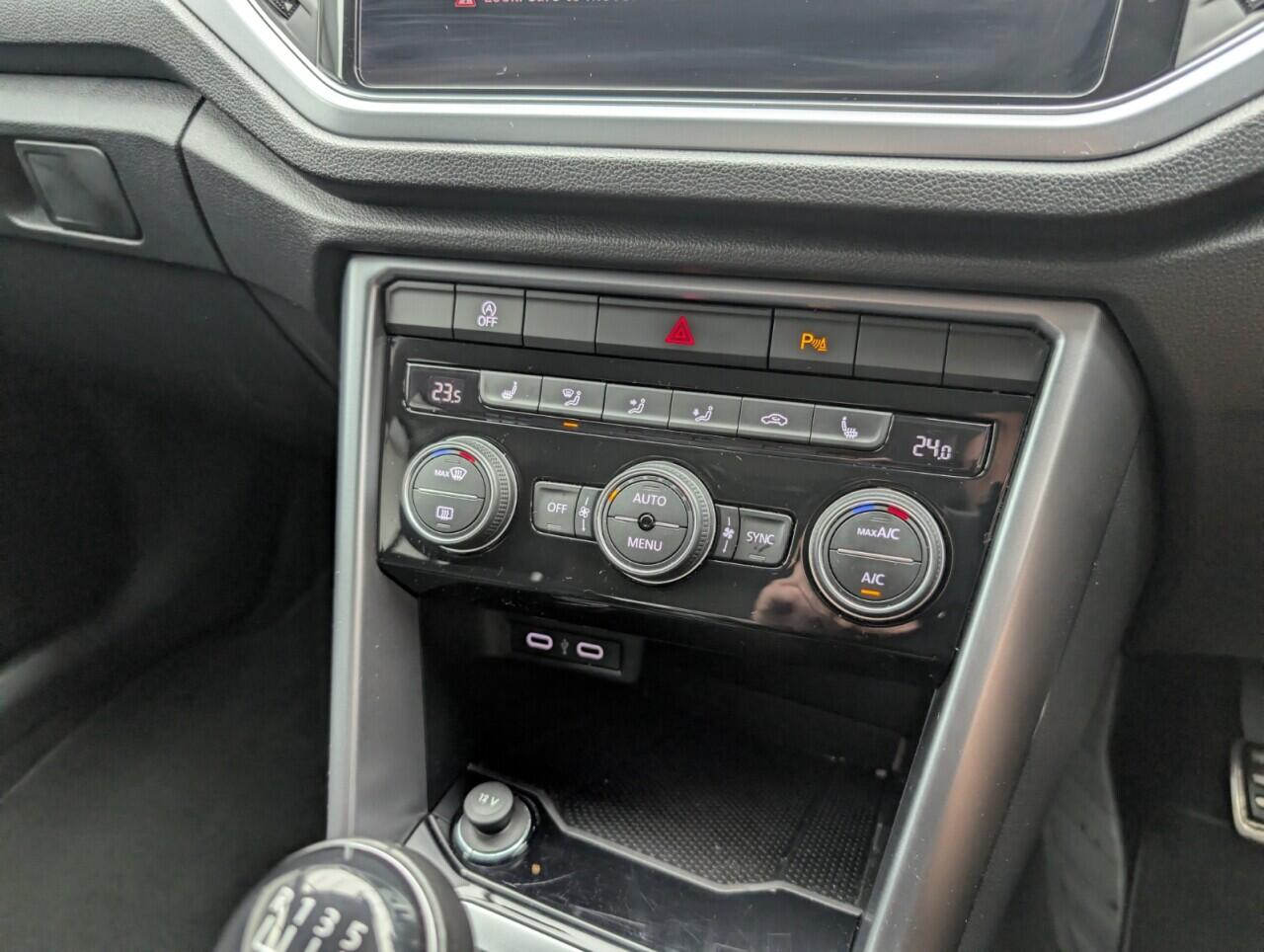 Used Volkswagen T-Roc 2021 for sale - 76425429: Photo 15