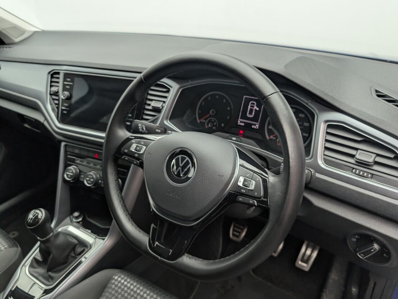 Used Volkswagen T-Roc 2021 for sale - 76425429: Photo 22