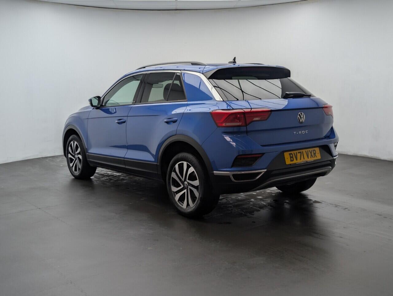 Used Volkswagen T-Roc 2021 for sale - 76425429: Photo 6