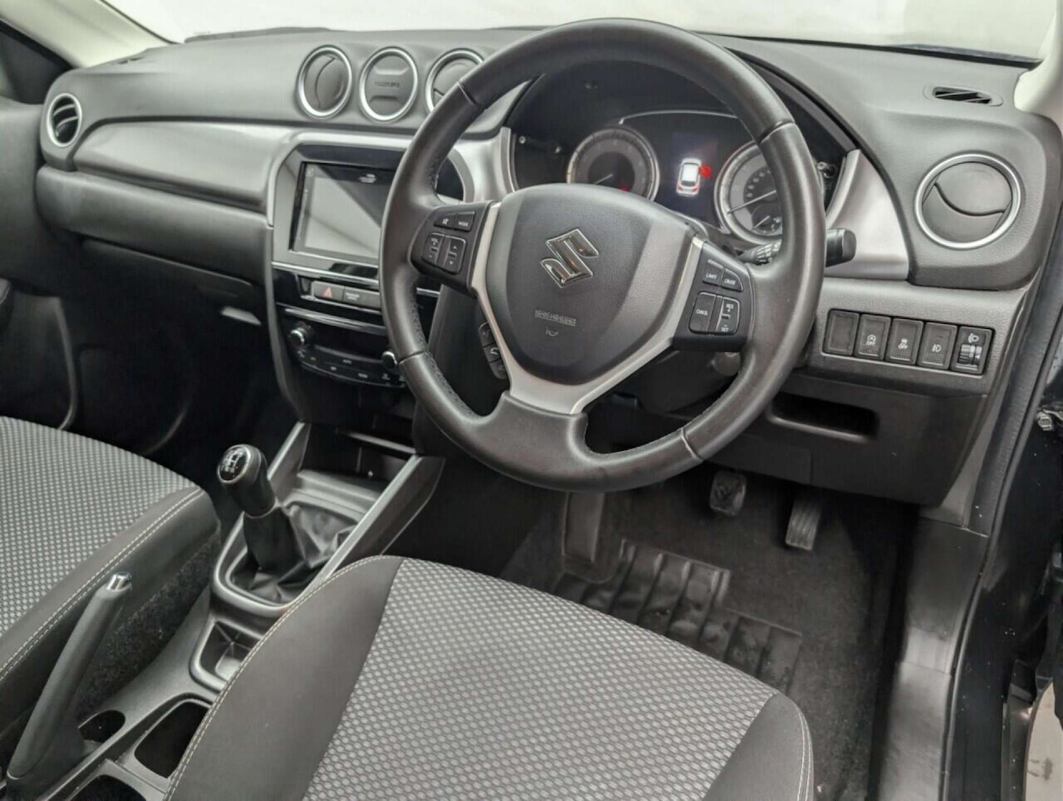 Used Suzuki Vitara 2018 for sale - 77714445: Photo 10