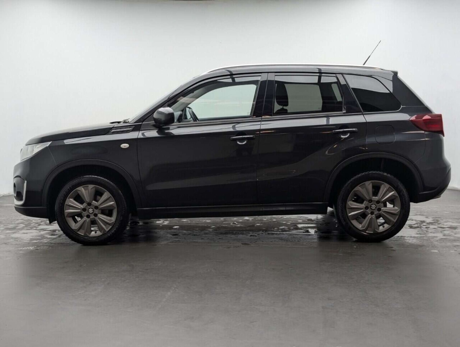 Used Suzuki Vitara 2018 for sale - 77714445: Photo 4