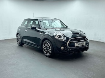 Used MINI Hatch 2018 for sale - 79421894: Photo
