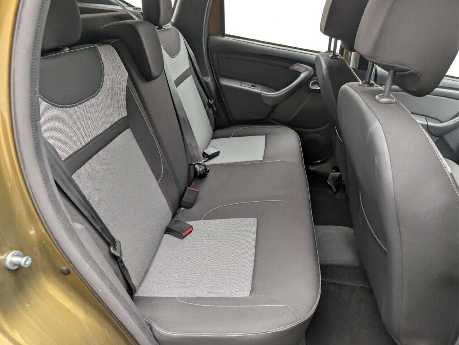 Used Dacia Duster 2016 for sale - 77713980: Photo 21