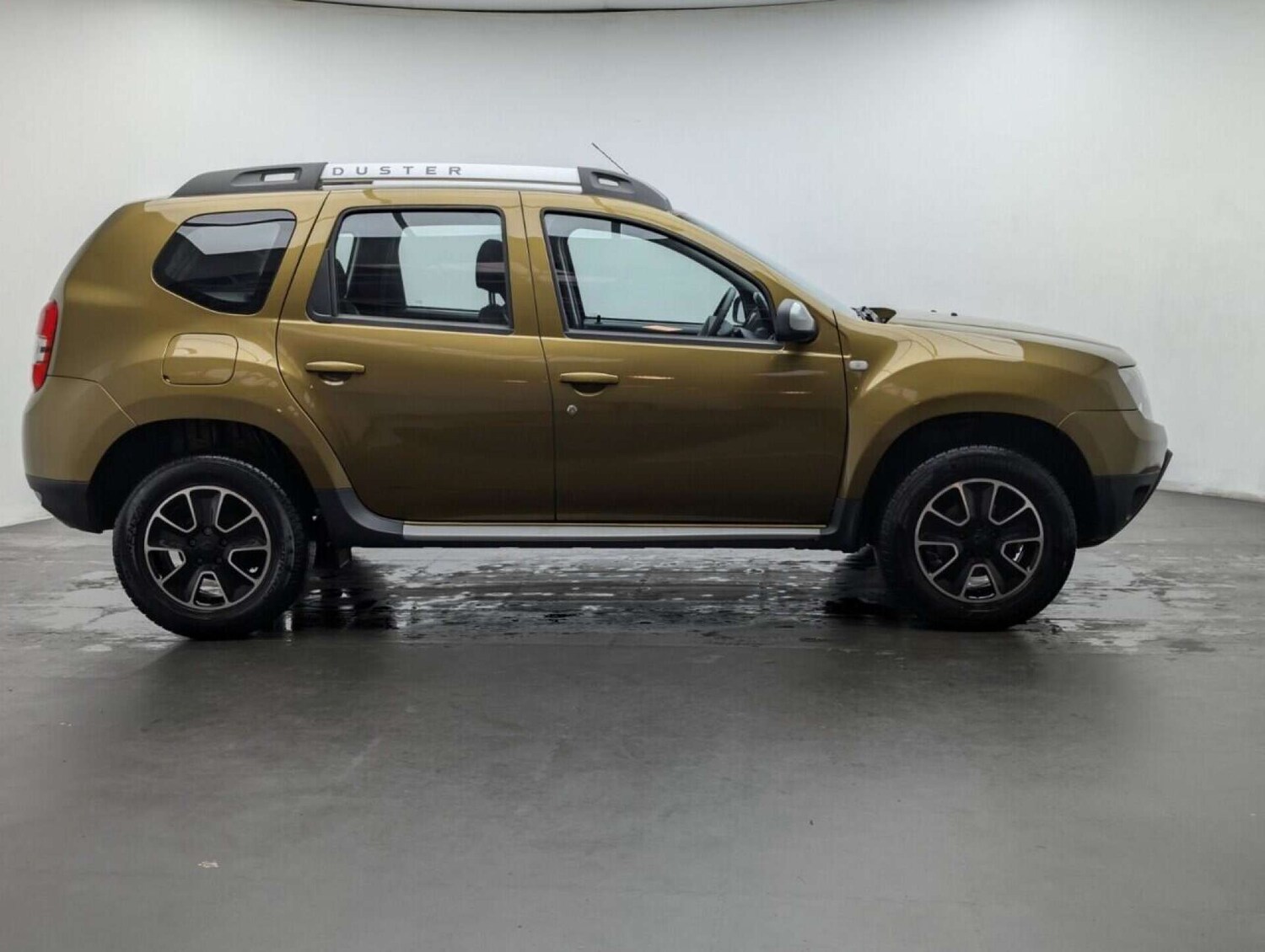 Used Dacia Duster 2016 for sale - 77713980: Photo 9