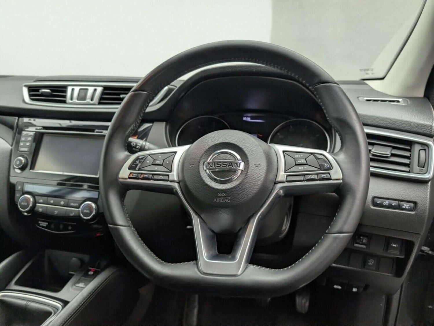 Used Nissan Qashqai 2018 for sale - 77713857: Photo 20