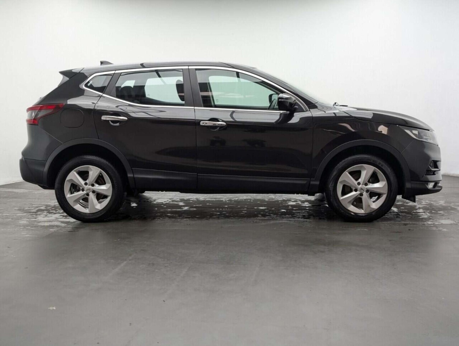 Used Nissan Qashqai 2018 for sale - 77713857: Photo 9