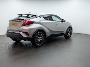 Used Toyota C-HR 2018 for sale - 78793882: Photo