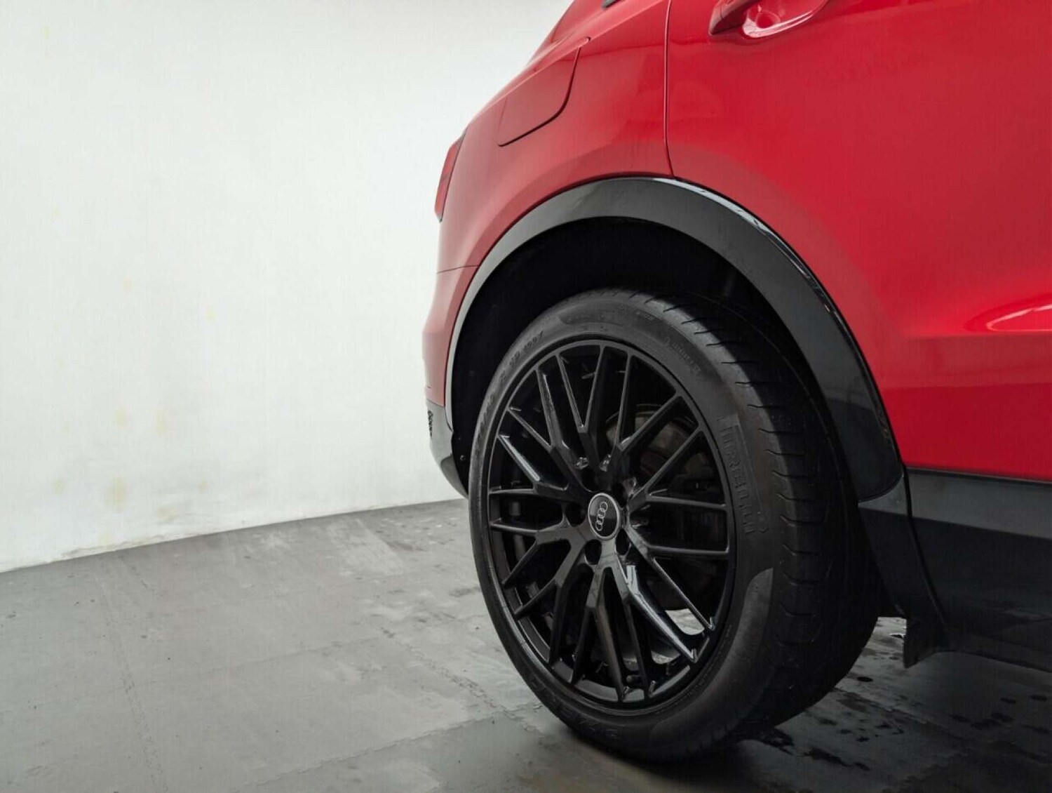 Used Audi Q3 2017 for sale - 77714733: Photo 23