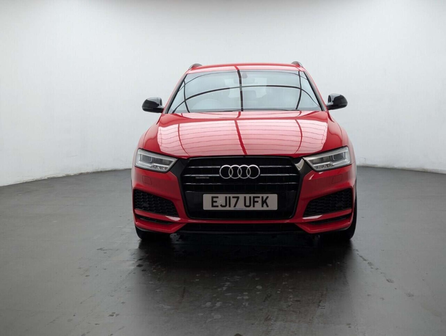 Used Audi Q3 2017 for sale - 77714733: Photo 3