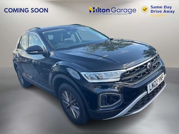Used Volkswagen T-Roc 2022 for sale - 78806700: Photo