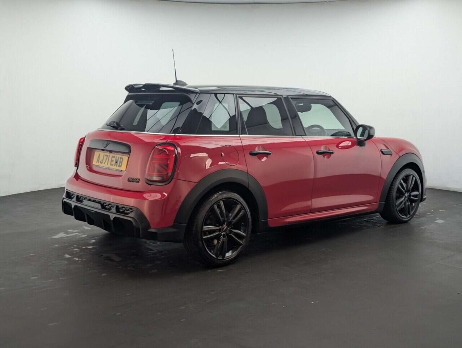 Used MINI Hatch 2021 for sale - 77713840: Photo 8