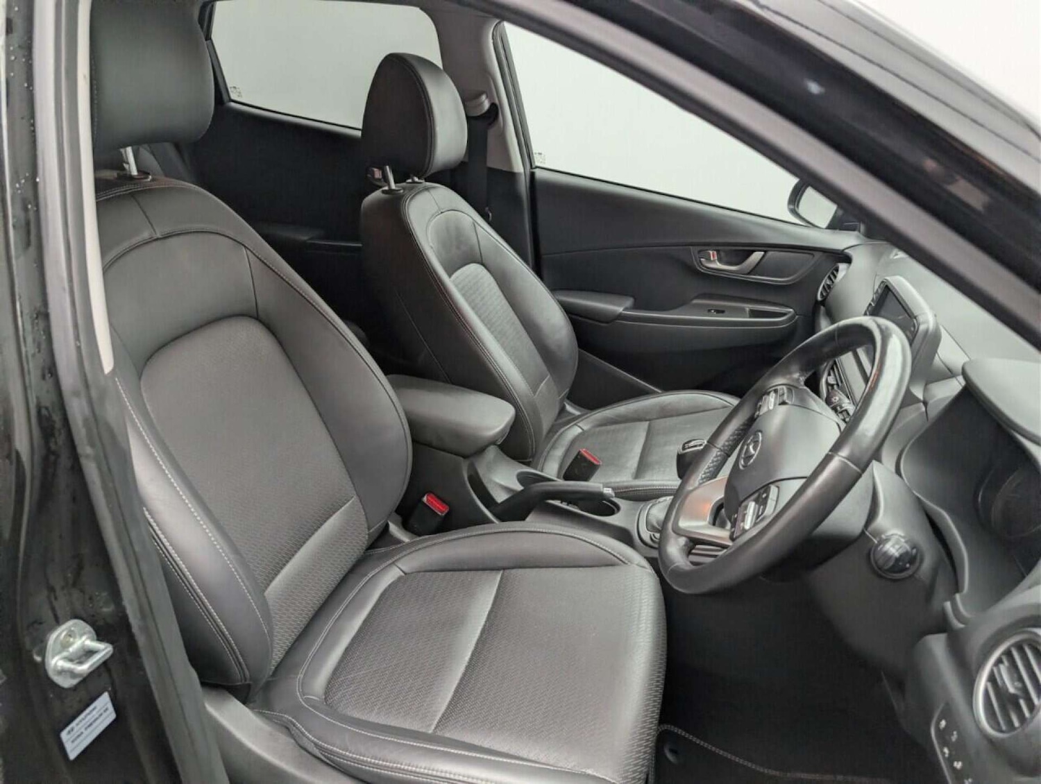 Used Hyundai KONA 2020 for sale - 77714561: Photo 12