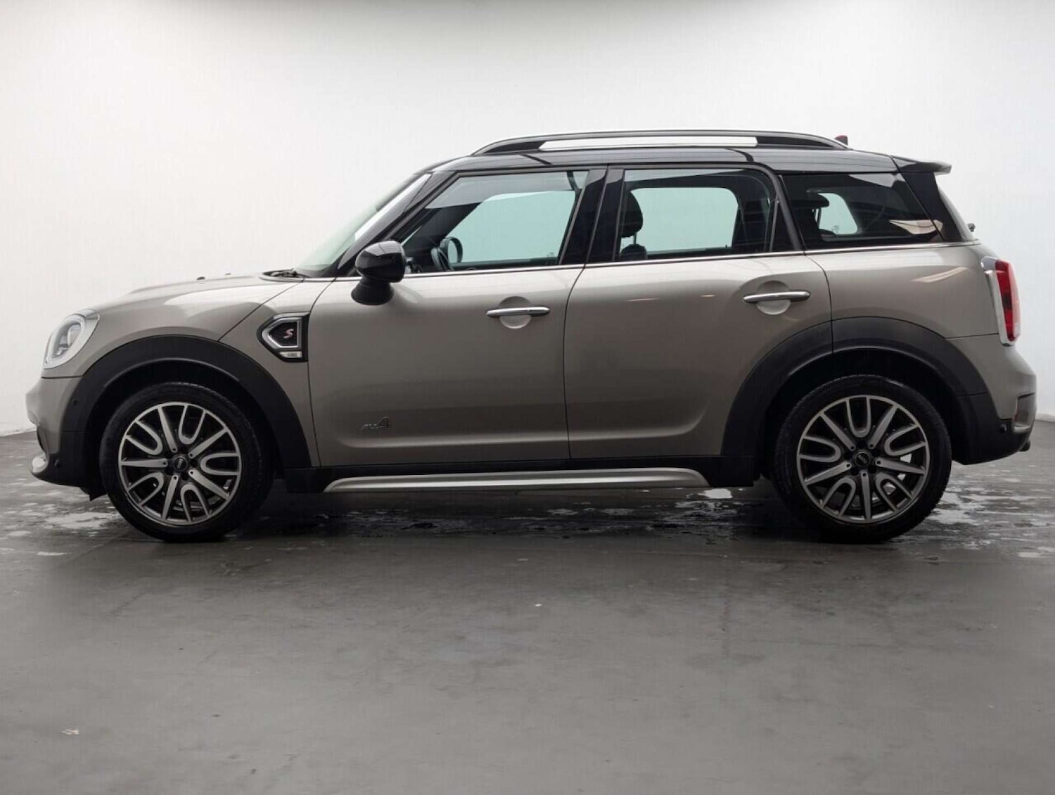 Used MINI Countryman 2017 for sale - 77713117: Photo 5