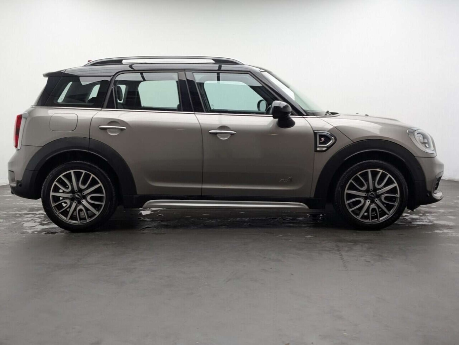 Used MINI Countryman 2017 for sale - 77713117: Photo 9