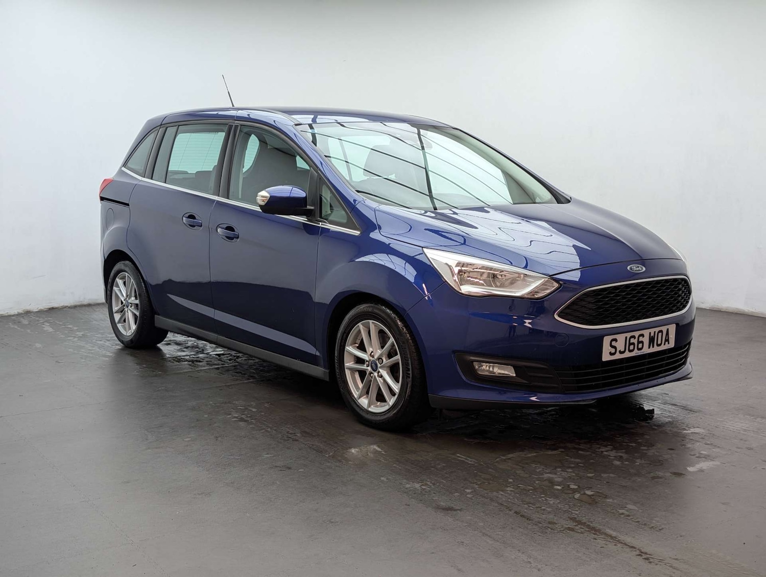 Used Ford C-Max 2016 for sale - 78066681: Photo 2
