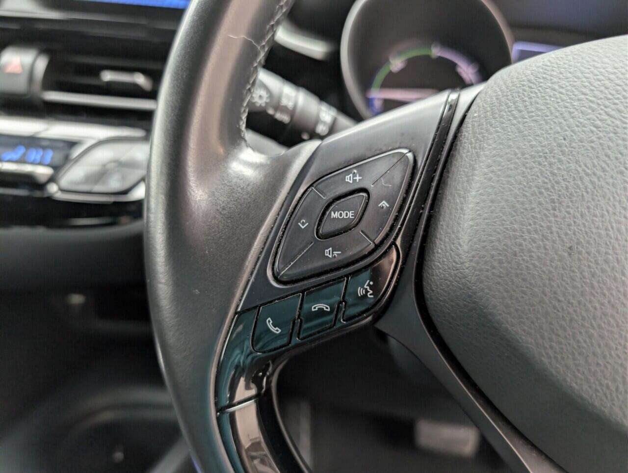 Used Toyota C-HR 2019 for sale - 77131429: Photo 18