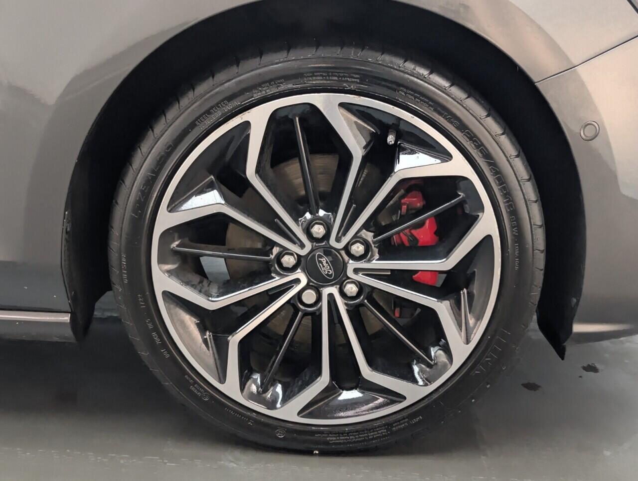 Used Ford Focus 2020 for sale - 76424094: Photo 10