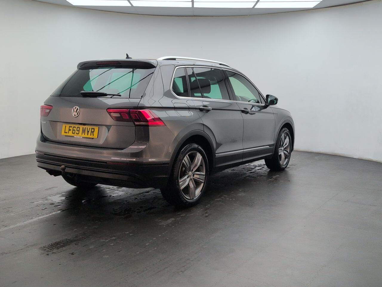 Used Volkswagen Tiguan 2019 for sale - 76425542: Photo 8