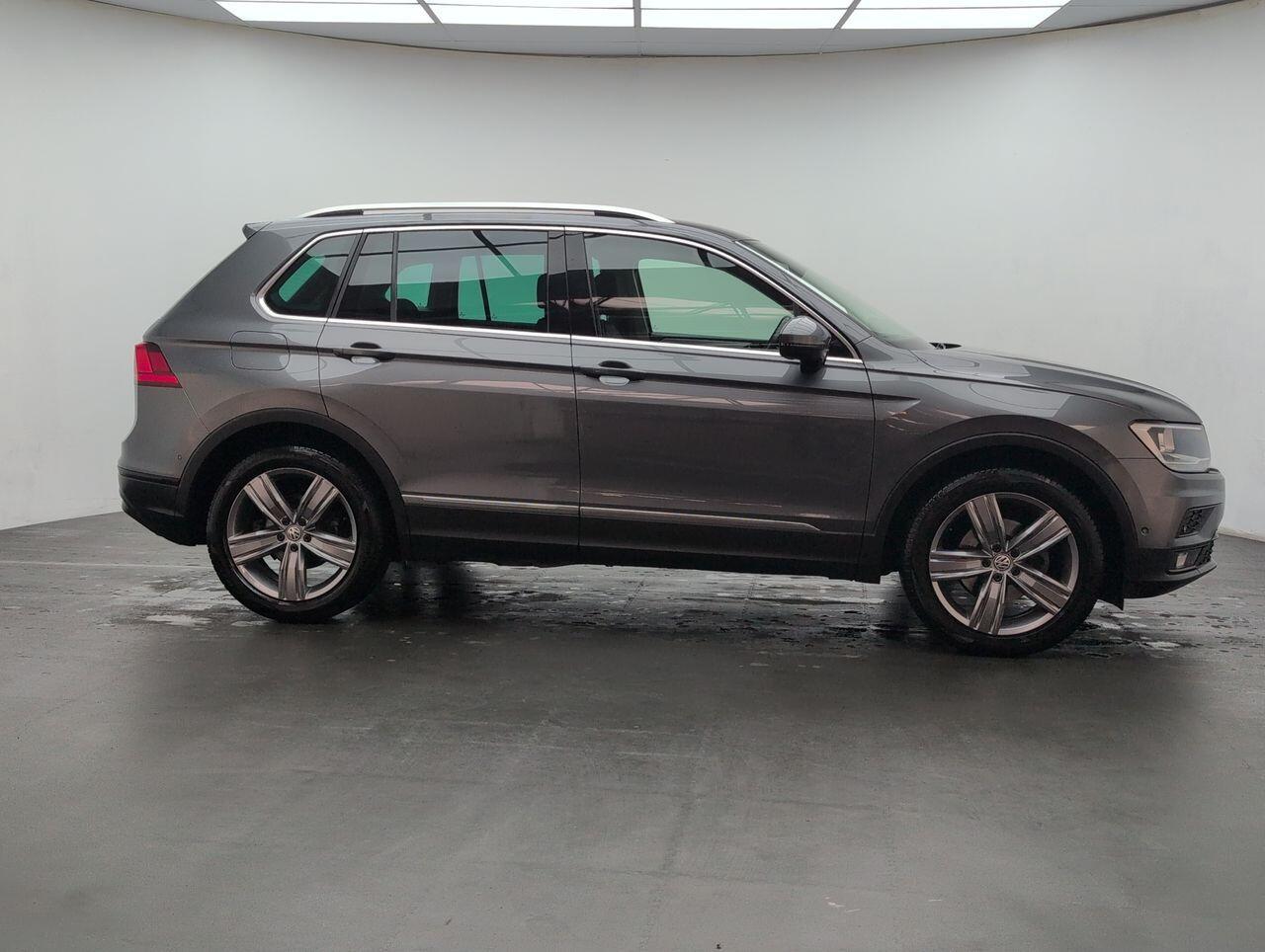 Used Volkswagen Tiguan 2019 for sale - 76425542: Photo 9