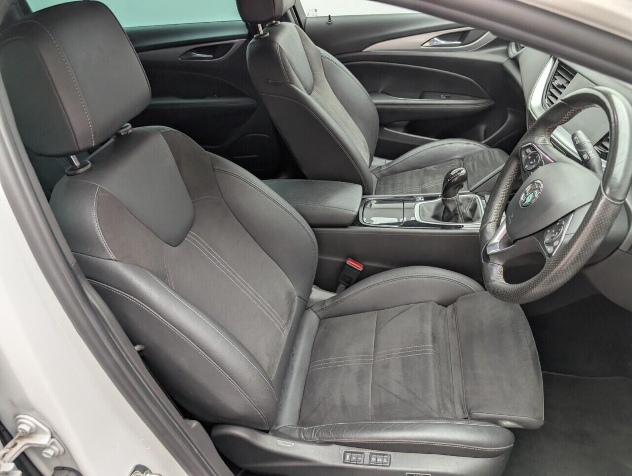 Used Vauxhall Insignia 2021 for sale - 76423943: Photo 12