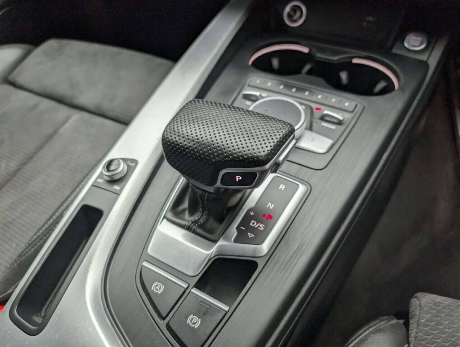 Used Audi A4 2019 for sale - 77713430: Photo 15