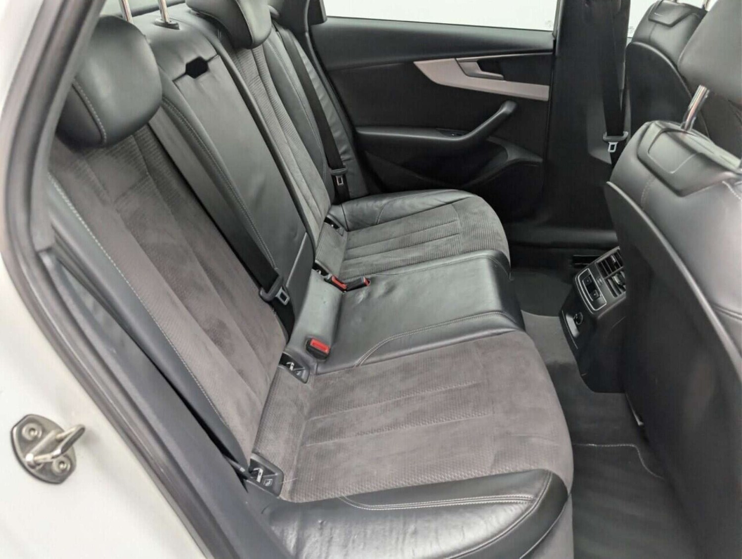 Used Audi A4 2019 for sale - 77713430: Photo 23