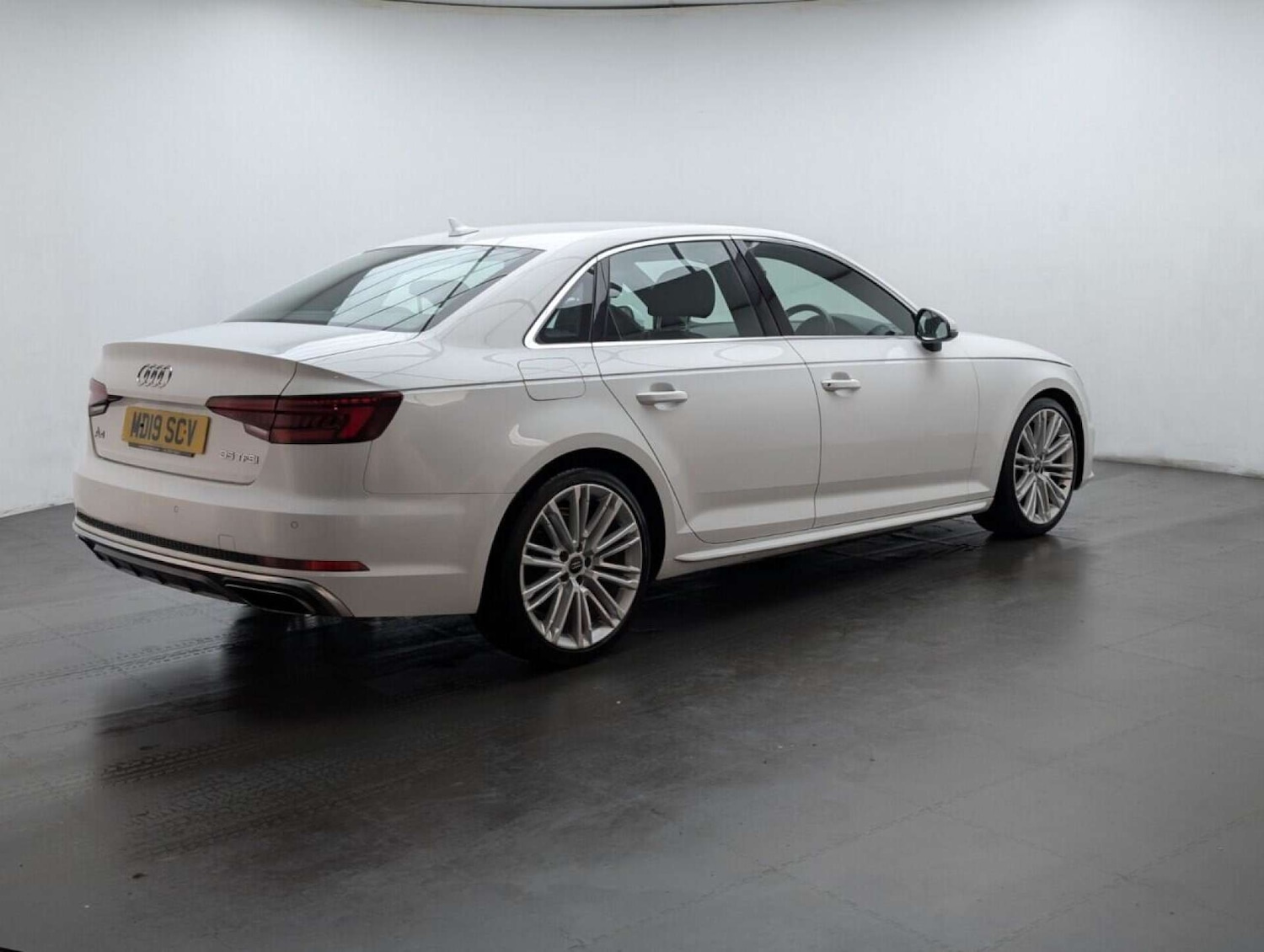 Used Audi A4 2019 for sale - 77713430: Photo 8