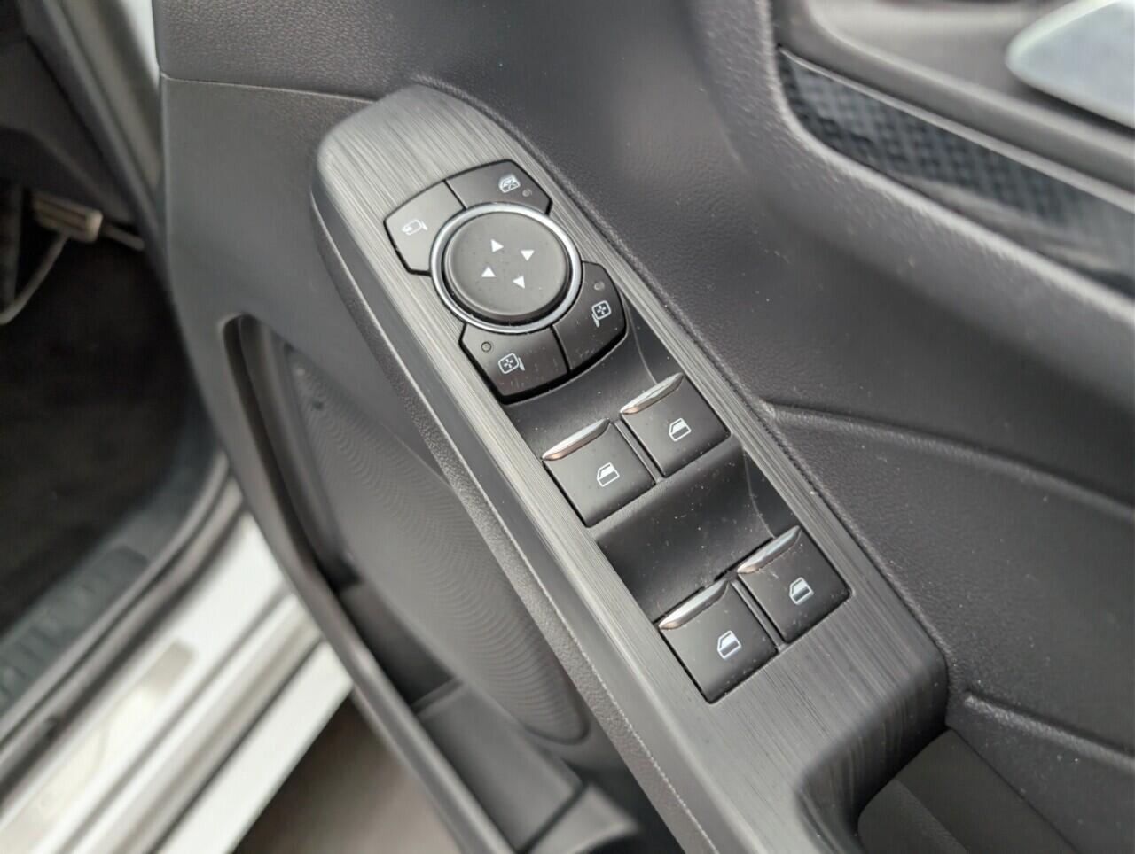 Used Ford Kuga 2023 for sale - 76975948: Photo 22