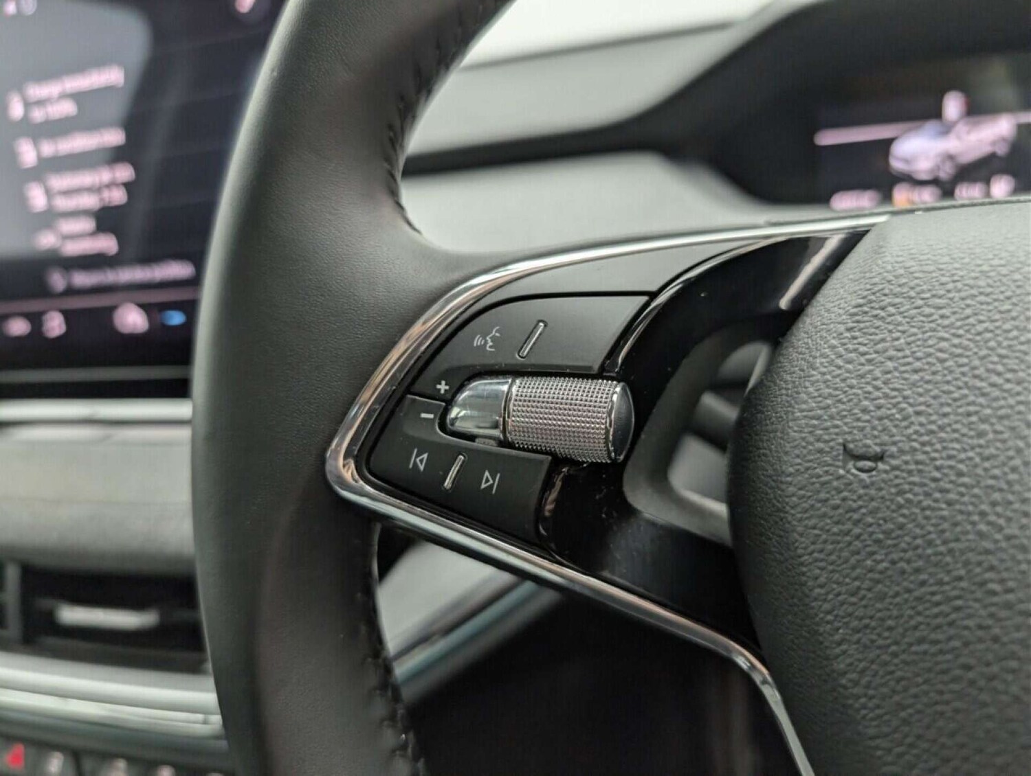 Used Skoda Enyaq 2021 for sale - 77713113: Photo 18