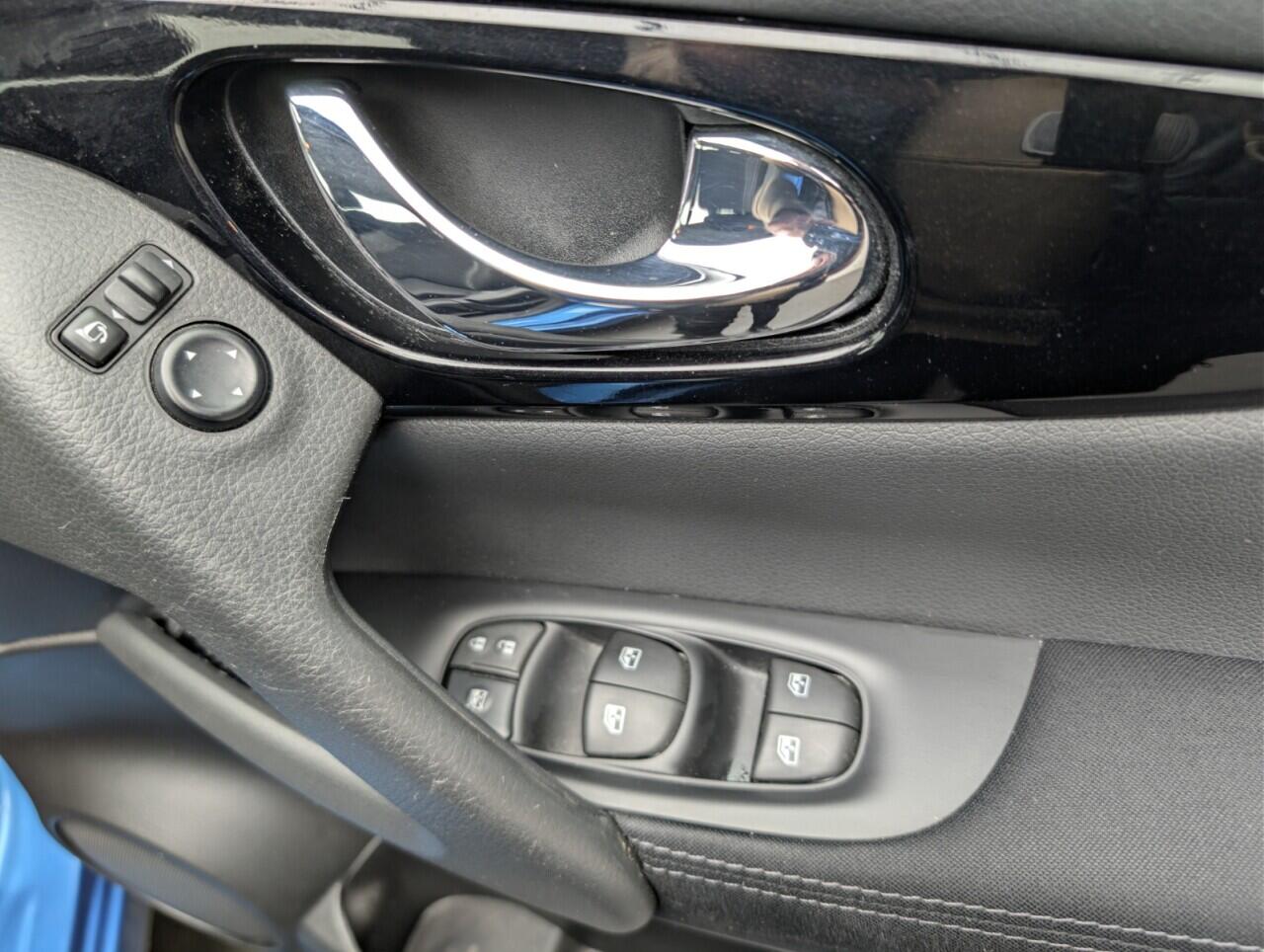 Used Nissan Qashqai for sale - 77684367: Photo 23